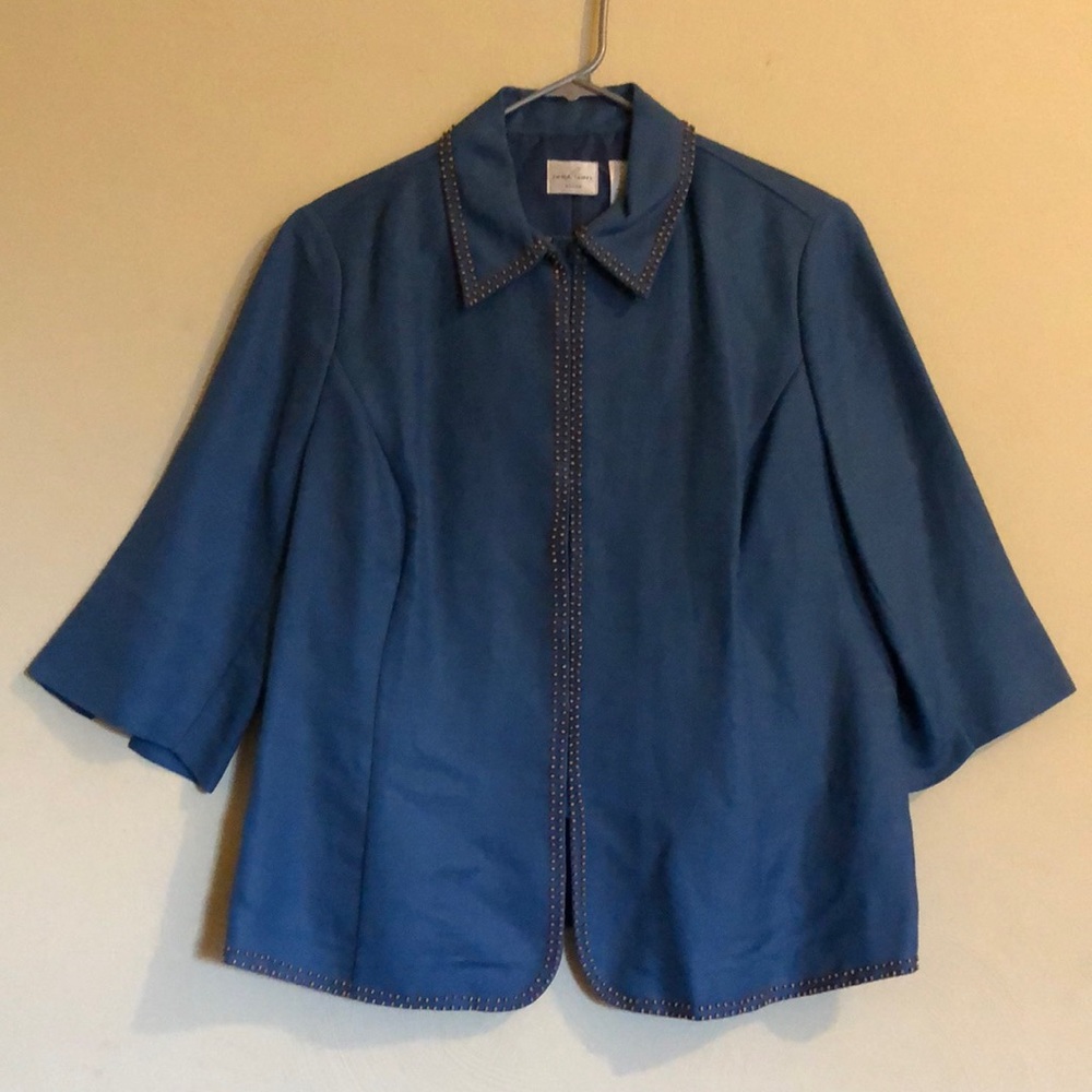 Blue Three-quarter Sleeve Blazer